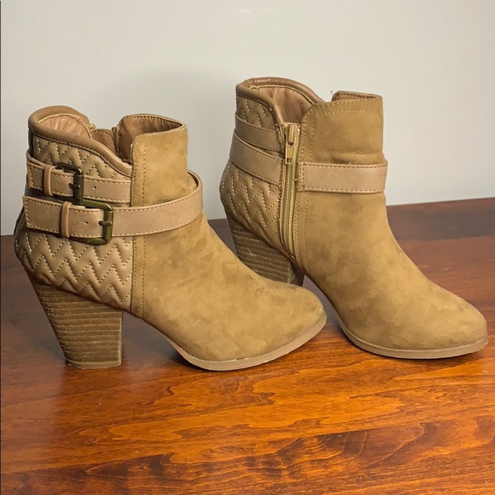 Francesca’s Tan Booties